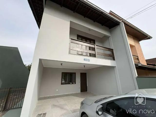 Casa / Sobrado para Locação em Joinville/SC Vila Nova 3 Quartos