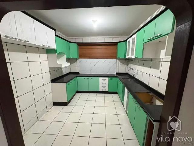 Casa / Sobrado para Locação em Joinville/SC Vila Nova 3 Quartos