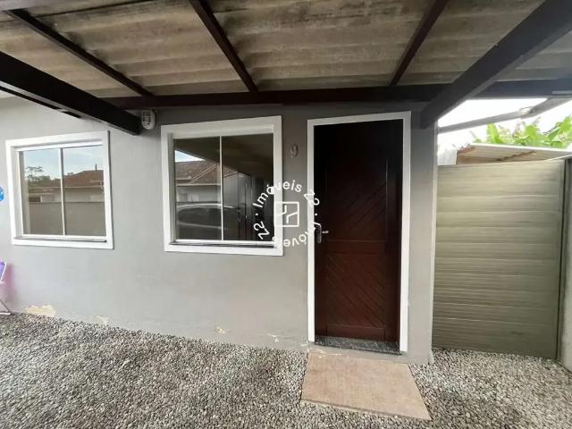 Casa / Sobrado para Locação em Joinville/SC Zona Industrial 2 Quartos