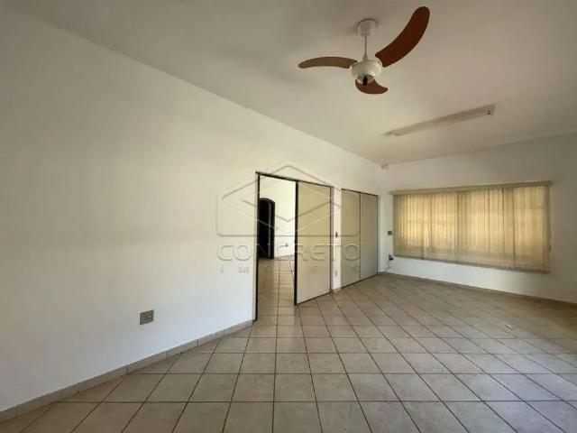 Casa / Sobrado para Locação em Jaú/SP Centro 2 Quartos