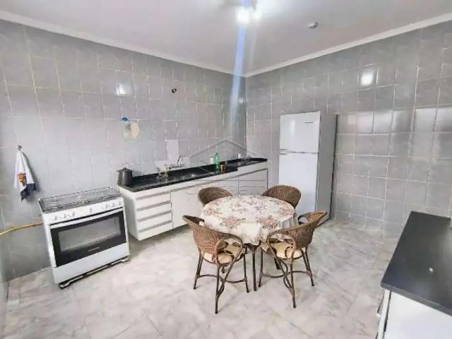Casa / Sobrado para Locação em Jaú/SP Vila Brasil 3 Quartos