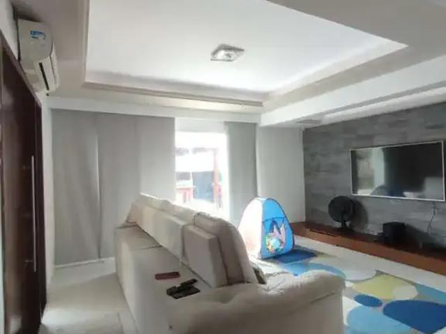 Casa / Sobrado para Locação em Jaboatão dos Guararapes/PE Candeias 3 Quartos