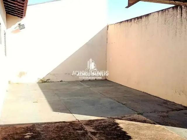 Casa / Sobrado para Locação em Jaboticabal/SP Jardim Brandi 2 Quartos