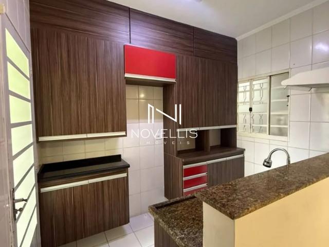 Casa / Sobrado para Locação em Jacareí/SP Cidade Salvador 2 Quartos