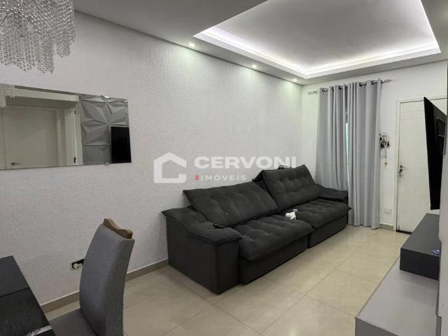 Casa / Sobrado para Locação em Jacareí/SP Cidade Salvador 2 Quartos