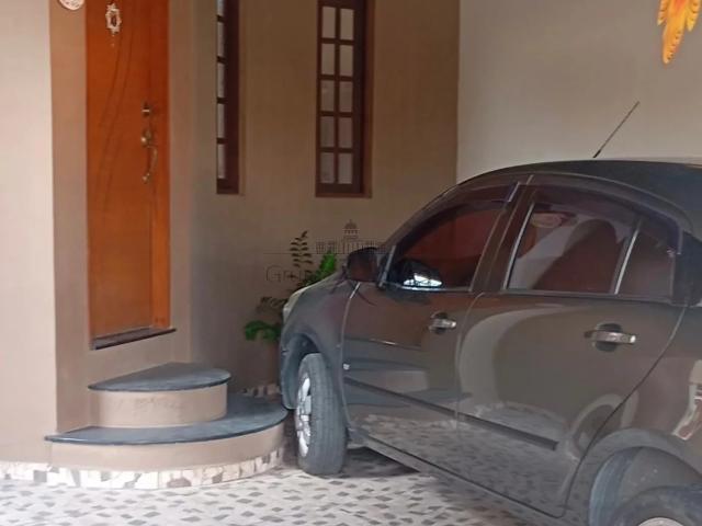 Casa / Sobrado para Locação em Jacareí/SP Jardim Terras de São João 3 Quartos