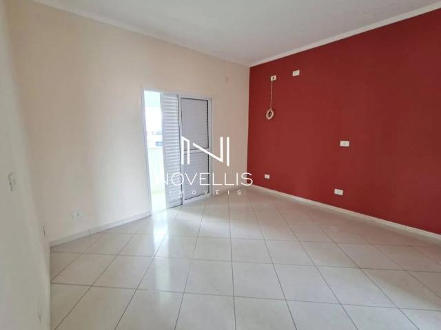 Casa / Sobrado para Locação em Jacareí/SP Jardim Terras de São João 3 Quartos