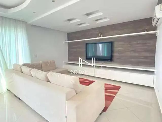 Casa / Sobrado para Locação em Jacareí/SP Jardim Terras de São João 3 Quartos