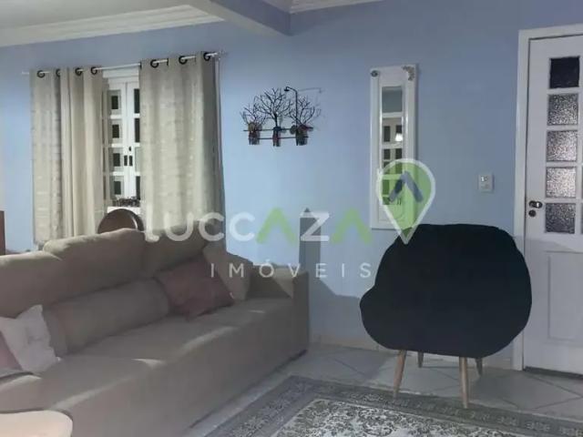 Casa / Sobrado para Locação em Jacareí/SP Jardim Terras de São João 5 Quartos