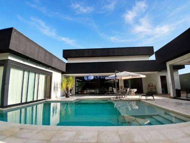 Casa / Sobrado para Locação em Jacareí/SP Jardim Terras de Santa Helena 4 Quartos