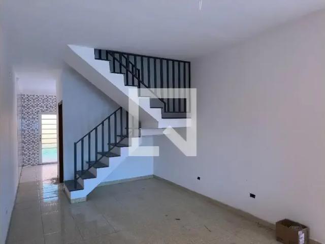 Casa / Sobrado para Locação em Jacareí/SP Jardim Beira Rio 3 Quartos