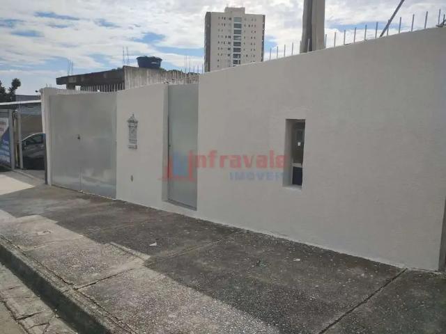 Casa / Sobrado para Locação em Jacareí/SP Jardim Califórnia 3 Quartos