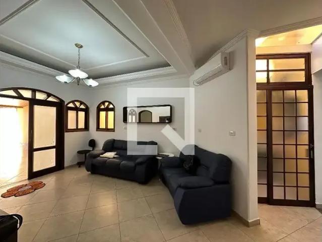 Casa / Sobrado para Locação em Jacareí/SP Jardim Didinha 3 Quartos