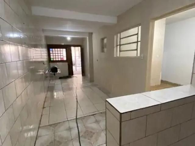 Casa / Sobrado para Locação em Jacareí/SP Jardim Maria Amélia 2 Quartos