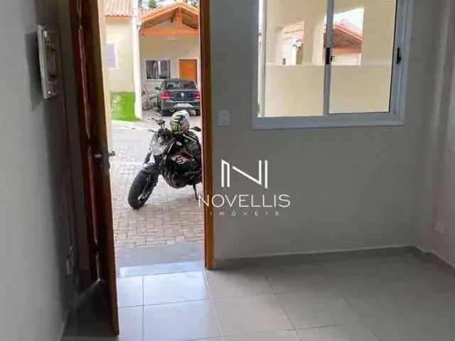 Casa / Sobrado para Locação em Jacareí/SP Jardim Nova Esperança 2 Quartos