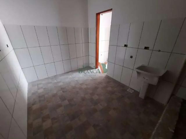 Casa / Sobrado para Locação em Jacareí/SP Jardim Primavera 3 Quartos