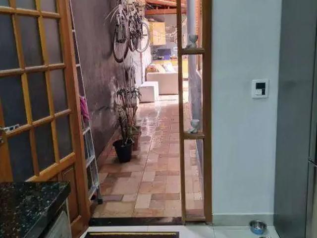 Casa / Sobrado para Locação em Jacareí/SP Loteamento Villa Branca 2 Quartos