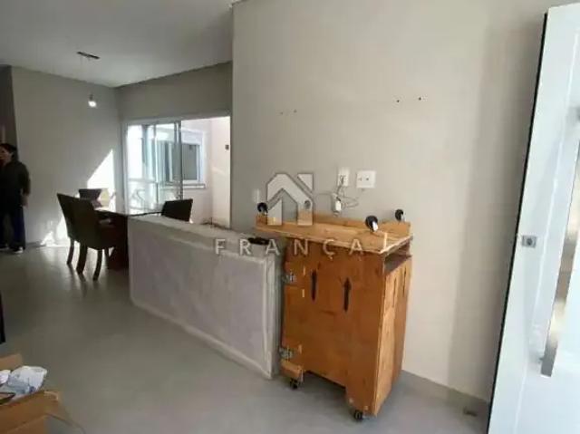 Casa / Sobrado para Locação em Jacareí/SP Loteamento Villa Branca 3 Quartos