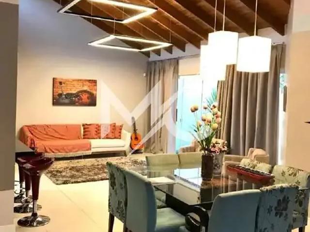 Casa / Sobrado para Locação em Jacareí/SP Loteamento Villa Branca 3 Quartos
