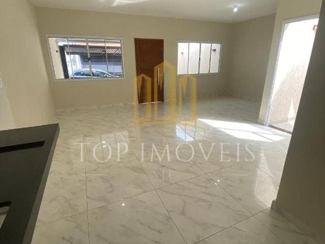 Casa / Sobrado para Locação em Jacareí/SP Loteamento Villa Branca 3 Quartos