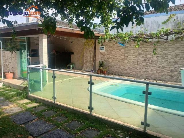 Casa / Sobrado para Locação em Jacareí/SP Loteamento Villa Branca 3 Quartos