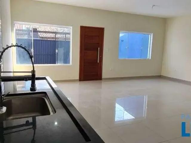 Casa / Sobrado para Locação em Jacareí/SP Loteamento Villa Branca 3 Quartos