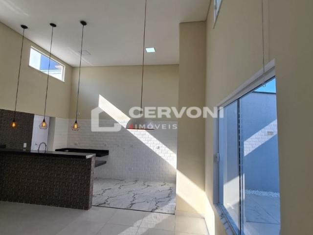 Casa / Sobrado para Locação em Jacareí/SP Loteamento Villa Branca 3 Quartos