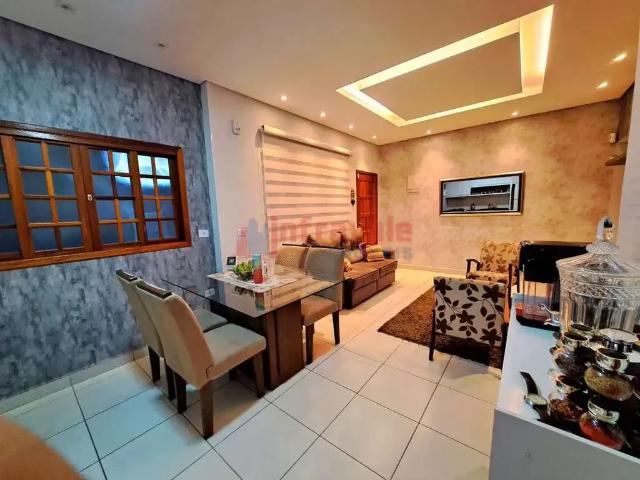 Casa / Sobrado para Locação em Jacareí/SP Loteamento Villa Branca 3 Quartos