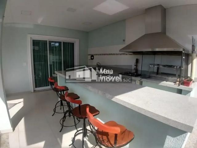 Casa / Sobrado para Locação em Jacareí/SP Loteamento Villa Branca 5 Quartos
