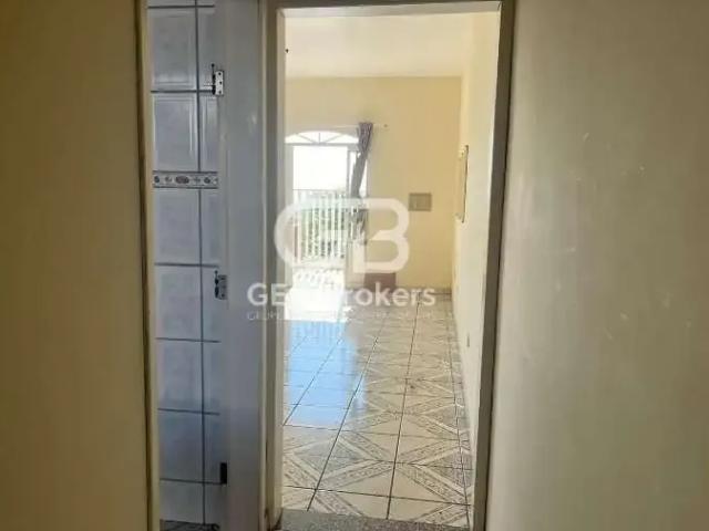Casa / Sobrado para Locação em Jacareí/SP Parque Santo Antônio 3 Quartos