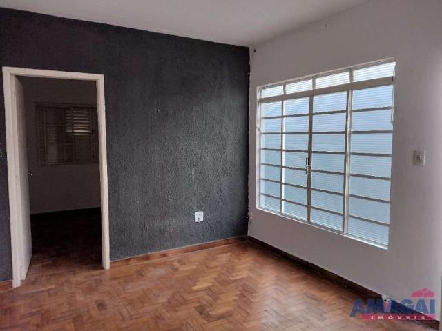 Casa / Sobrado para Locação em Jacareí/SP Parque Santo Antônio 3 Quartos