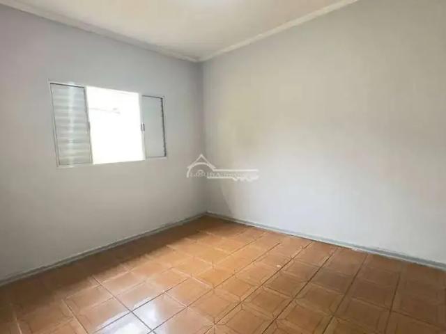 Casa / Sobrado para Locação em Jacareí/SP São João 2 Quartos