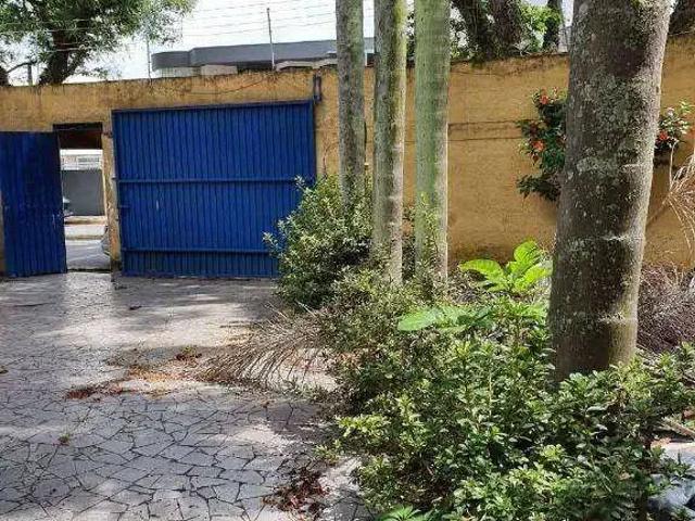 Casa / Sobrado para Locação em Jacareí/SP São João 6 Quartos