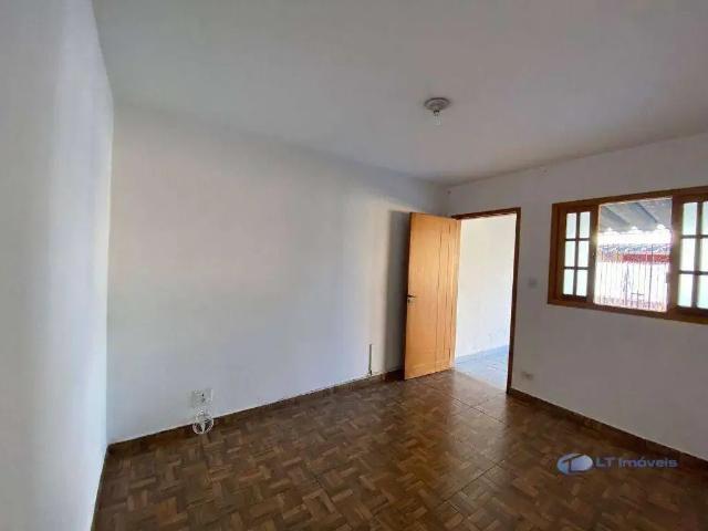 Casa / Sobrado para Locação em Jacareí/SP Vila Machado 2 Quartos