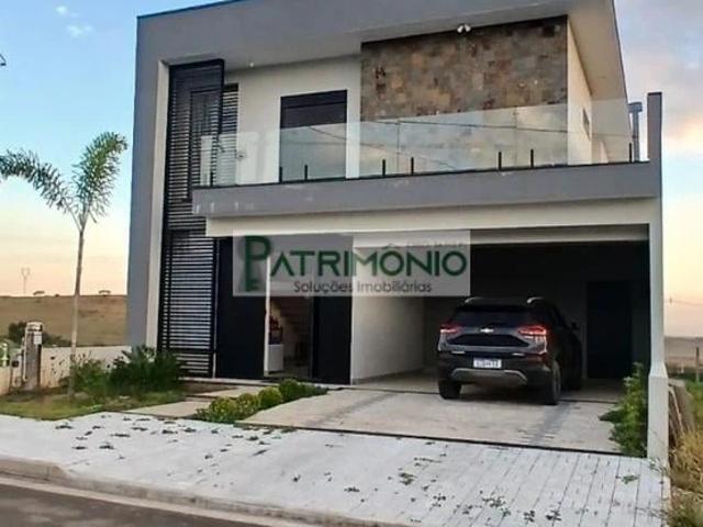 Casa / Sobrado para Locação em Jaguariúna/SP Colinas do Castelo 4 Quartos