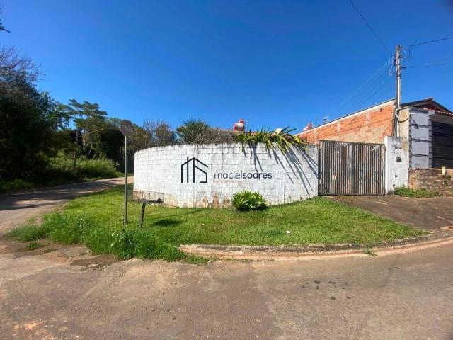 Casa / Sobrado para Locação em Jaguariúna/SP Jardim Pinheiros 2 Quartos