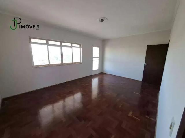 Casa / Sobrado para Locação em Jaguariúna/SP Jardim São João 3 Quartos