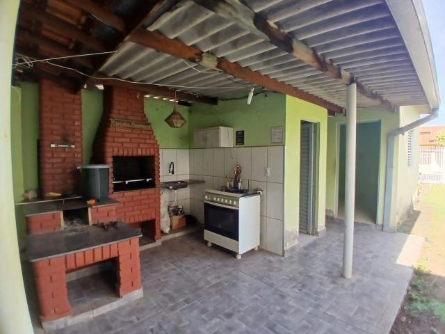 Casa / Sobrado para Locação em Jaguariúna/SP Vila Mário Finotelli 3 Quartos