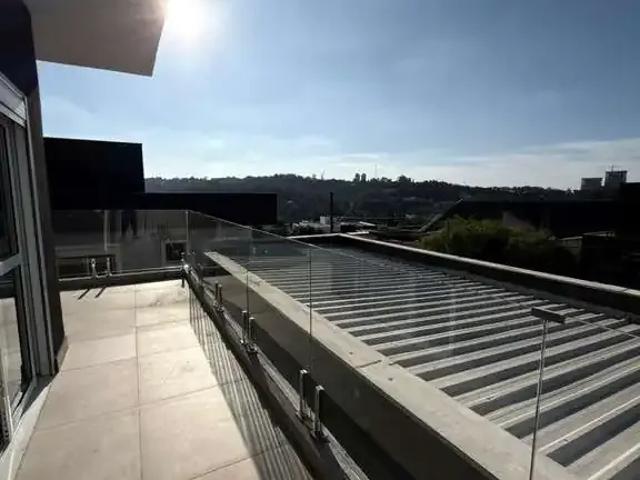 Casa / Sobrado para Locação em Jandira/SP Jardim do Golf I 3 Quartos