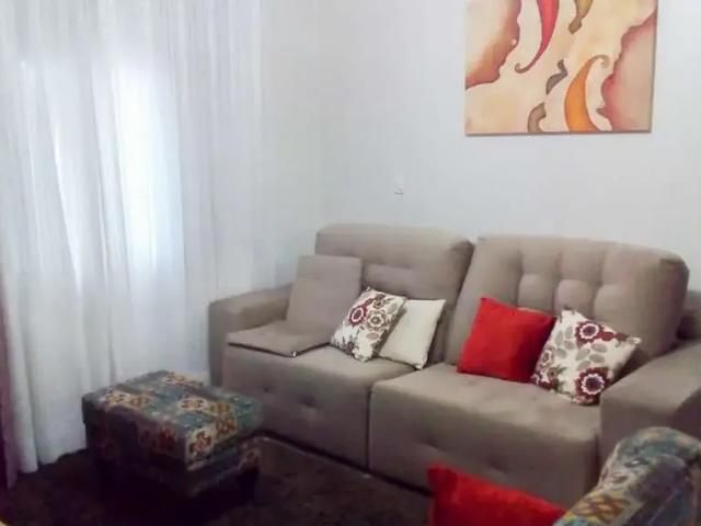Casa / Sobrado para Locação em Jaraguá do Sul/SC Vila Baependi 4 Quartos