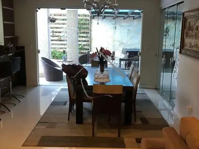 Casa / Sobrado para Locação em Jaraguá do Sul/SC Centro 2 Quartos