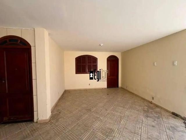 Casa / Sobrado para Locação em Juiz de Fora/MG Bom Clima 3 Quartos
