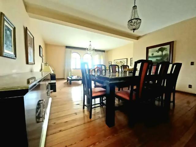 Casa / Sobrado para Locação em Juiz de Fora/MG Bom Pastor 4 Quartos