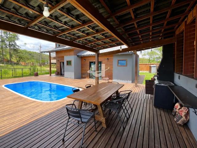 Casa / Sobrado para Locação em Juiz de Fora/MG Barreira do Triunfo 3 Quartos