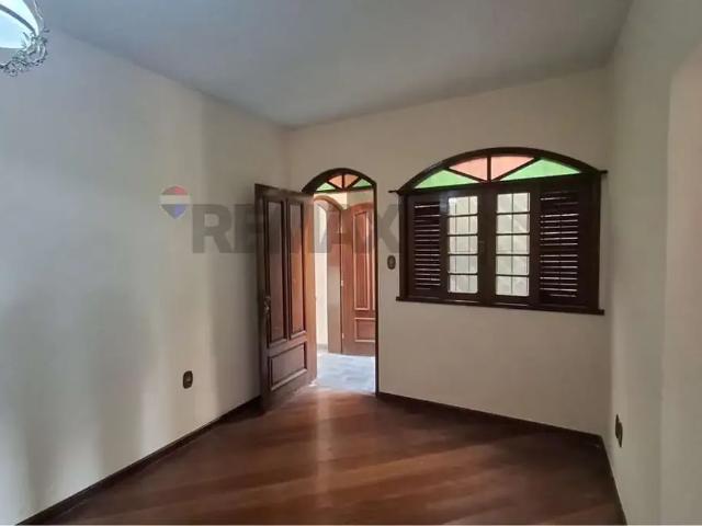 Casa / Sobrado para Locação em Juiz de Fora/MG Morro da Glória 4 Quartos