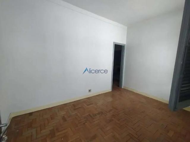 Casa / Sobrado para Locação em Juiz de Fora/MG Mariano Procópio 2 Quartos