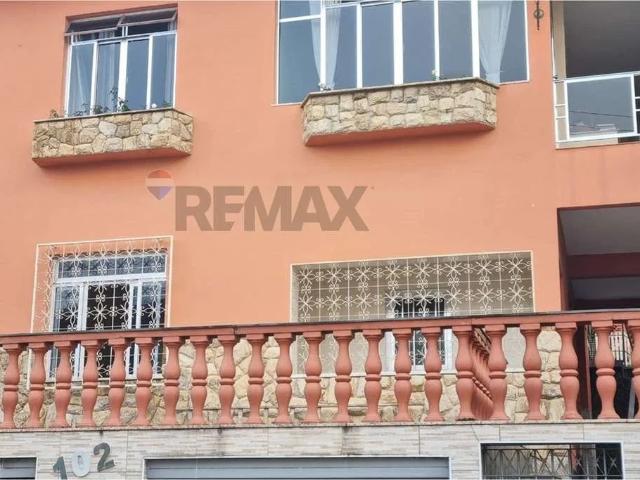 Casa / Sobrado para Locação em Juiz de Fora/MG São Mateus 2 Quartos
