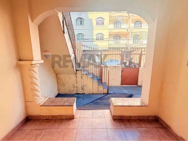 Casa / Sobrado para Locação em Juiz de Fora/MG São Mateus 3 Quartos