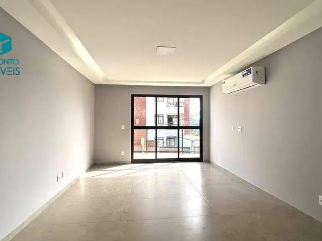 Casa / Sobrado para Locação em Juiz de Fora/MG São Pedro 3 Quartos