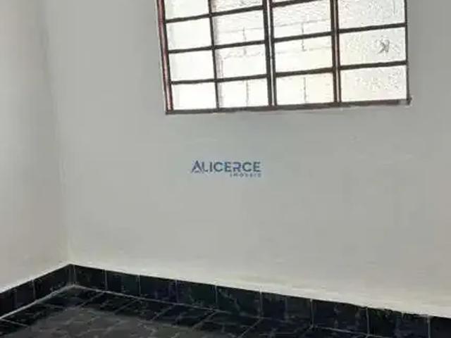 Casa / Sobrado para Locação em Juiz de Fora/MG Santa Paula 2 Quartos